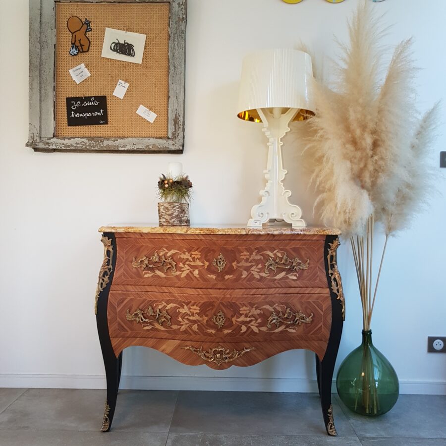 Commode de style Louis XV Black&Wood